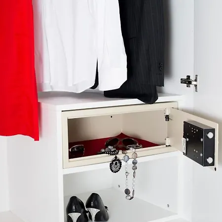 ホテル Atmosphere 4*